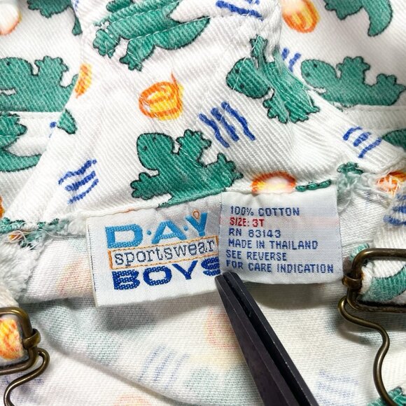 Vintage Day Sportswear Boys Lizard Gecko Shortalls Overalls Size 3T - Picture 4 of 9